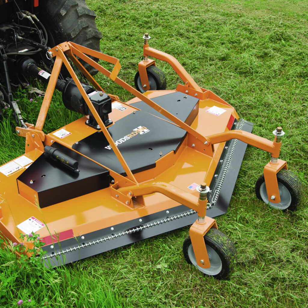 Finish Mowers for a well-groomed lawn - Woods Equipment